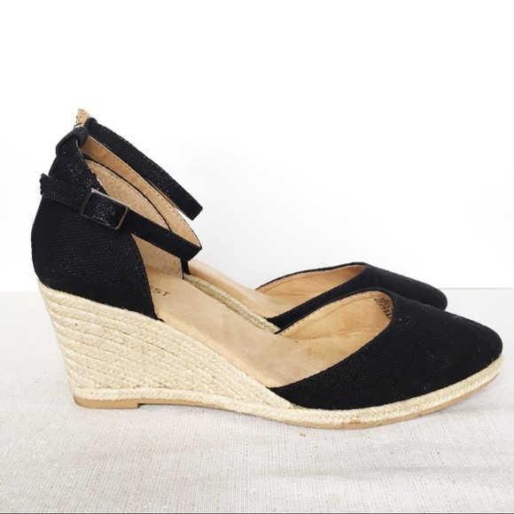 nine west espadrille wedges